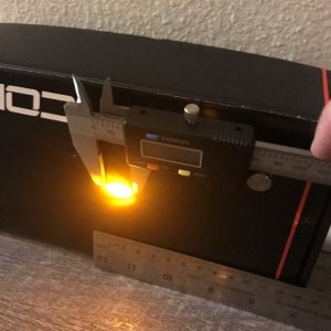 589 nm laser dot.jpg